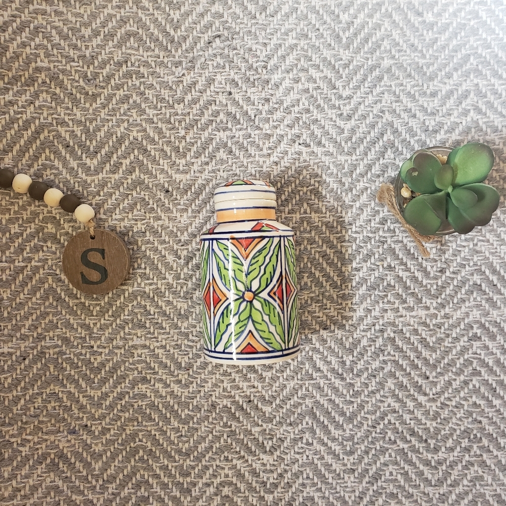 Mini handpainted canister 🏵🌼🏵🌼